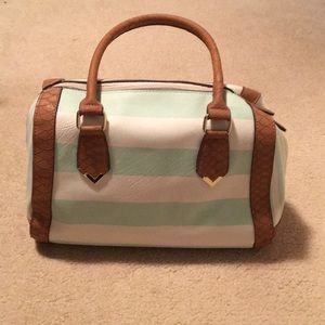 Never been used striped tote